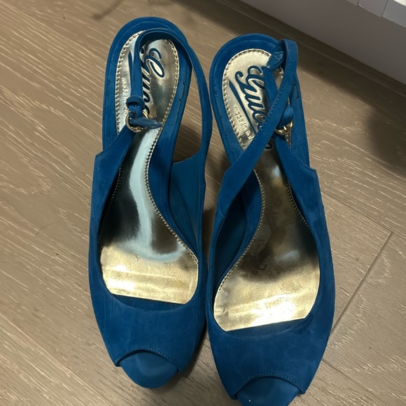 Gucci Blueberry Pumps - Picture 1 of 4